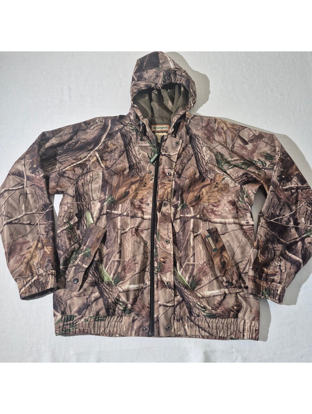 Remington camouflage L Large hooded Hunting jacket scent control zip